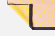Load image into Gallery viewer, Arch Throw