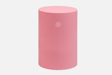 Load image into Gallery viewer, Hide Pedestal