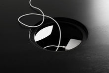 Load image into Gallery viewer, Alle Round Media Table