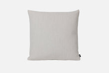 Load image into Gallery viewer, Neo Cushion Medium
