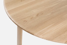 Load image into Gallery viewer, Alle Round Media Table
