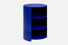 Load image into Gallery viewer, Hide Pedestal
