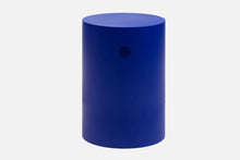 Load image into Gallery viewer, Hide Pedestal
