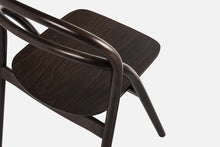 Load image into Gallery viewer, Udon Chair

